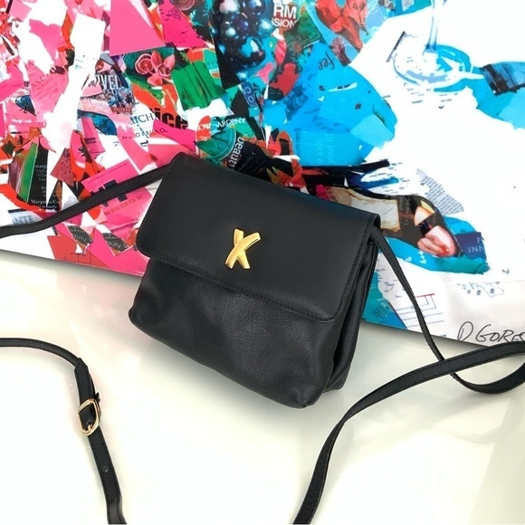 Pablo Picasso Handbags - Pablo Picasso Vintage Italian Leather Crossbody Bag